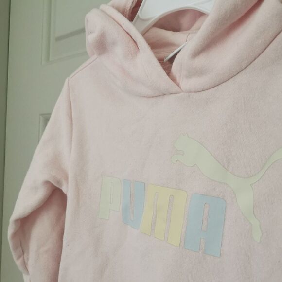 2/$15 Puma sweater size 2t - Picture 2 of 4